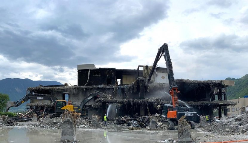 abbruch_brand_metzgerei_pfitscher_2020-05-19_01_albrecht_auer.jpg
