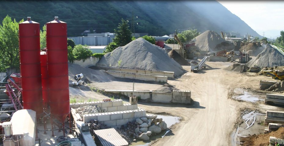 recycling_sinich_bilder_von_oben_drohne_2019-02-05_01.jpg